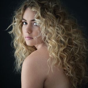 Meet your Posher, Lucy